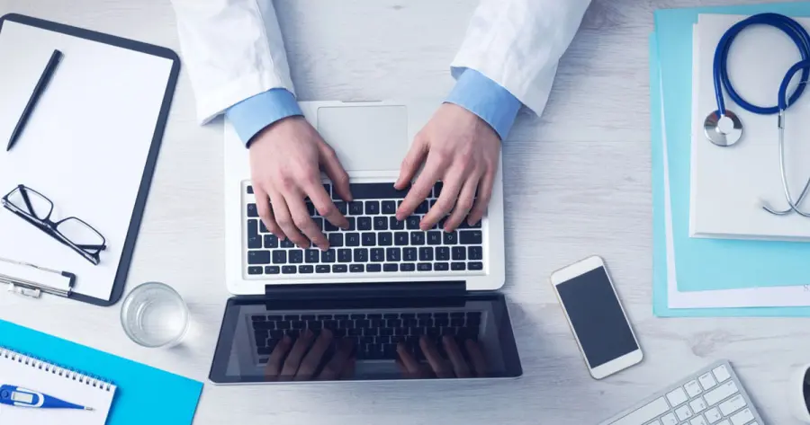 Medical advisor: che cos’è, cosa fa e percorso professionale da seguire