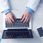 Medical advisor: che cos’è, cosa fa e percorso professionale da seguire