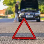 Auto in panne: che cosa prevede il Codice della Strada?