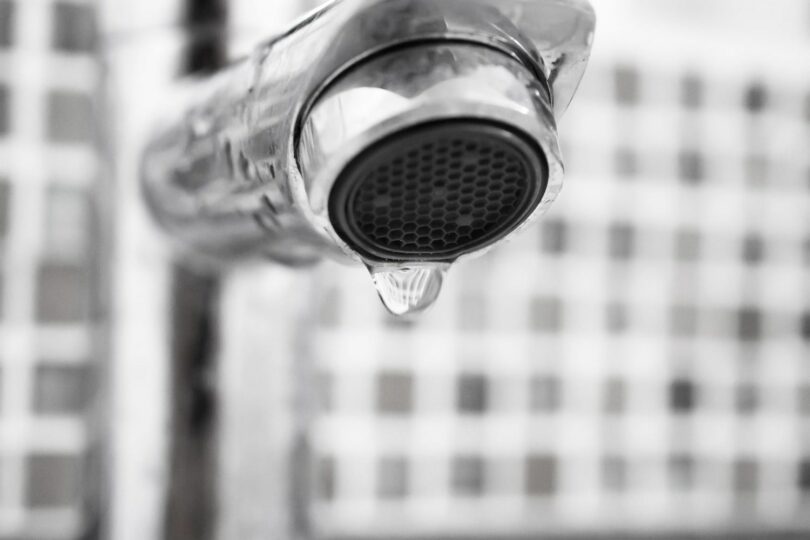 bassa pressione dell'acqua a casa